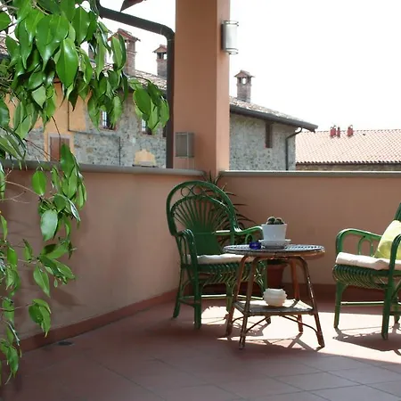 فندق مبيت وإفطار Rocca Del Colle *