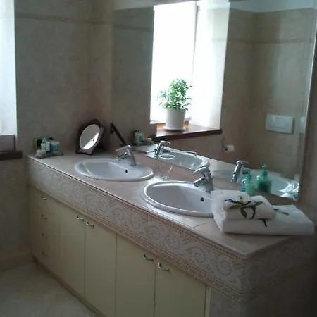 فندق مبيت وإفطار Rocca Del Colle *