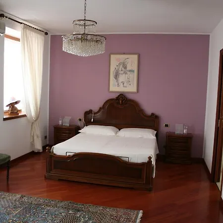 فندق مبيت وإفطار Rocca Del Colle Brusaporto